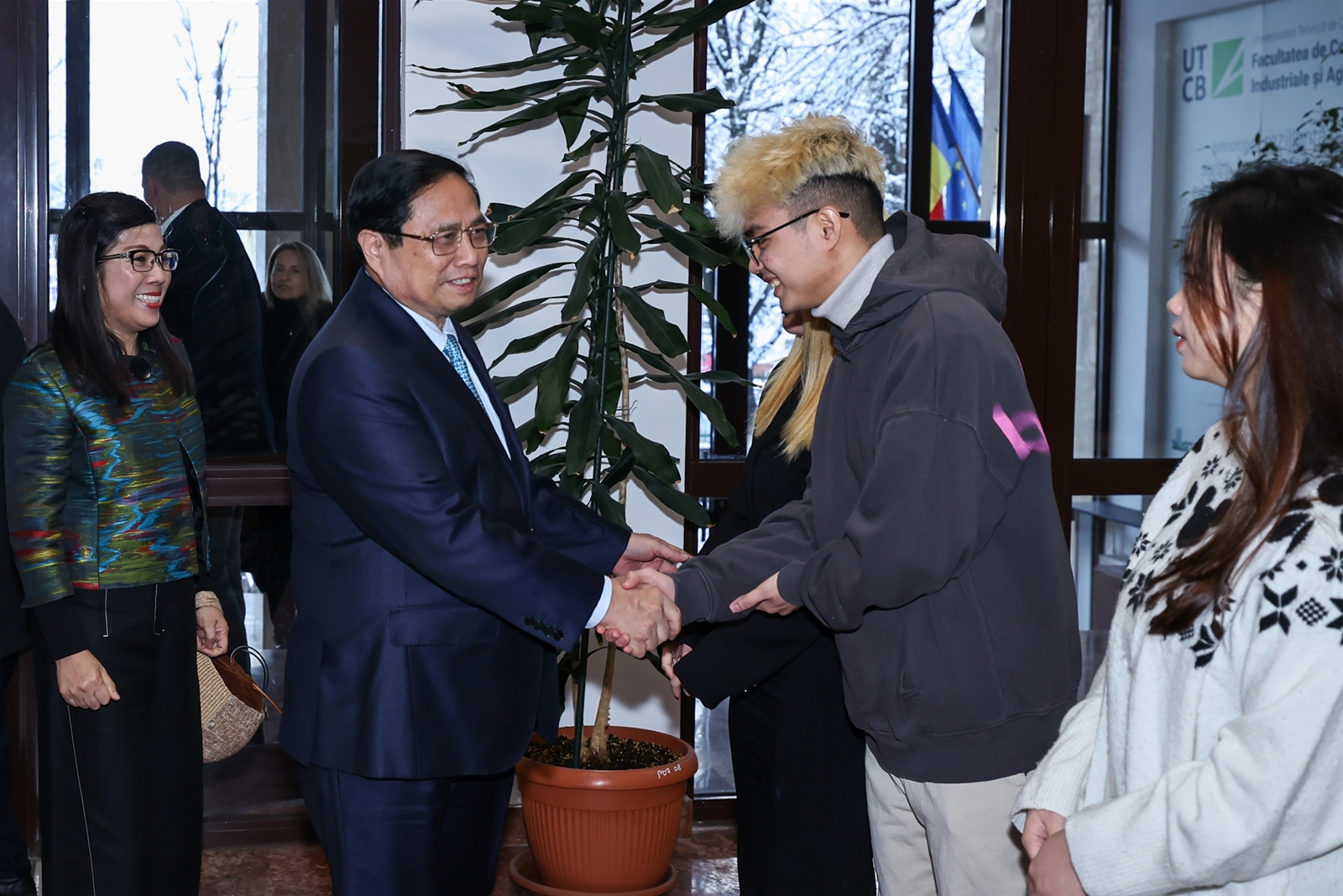 Thủ tướng Phạm Minh Chính thăm, làm việc tại Đại học Kỹ thuật Xây dựng Bucharest