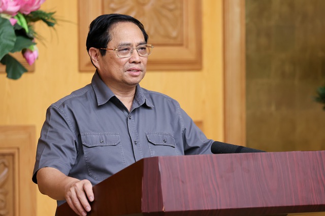 Thủ tướng chủ trì cuộc họp đánh giá tình hình, khắc phục thiệt hại do bão số 4 gây ra