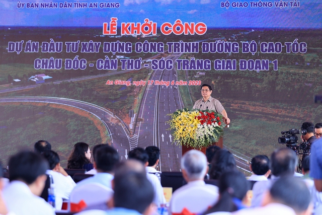 Thủ tướng phát lệnh khởi công tuyến cao tốc gần 45 nghìn tỷ đồng tại ĐBSCL