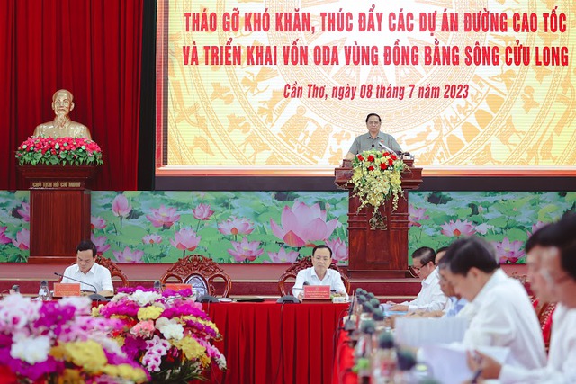 Thủ tướng làm việc với 13 địa phương ĐBSCL về thúc đẩy các dự án cao tốc và ODA