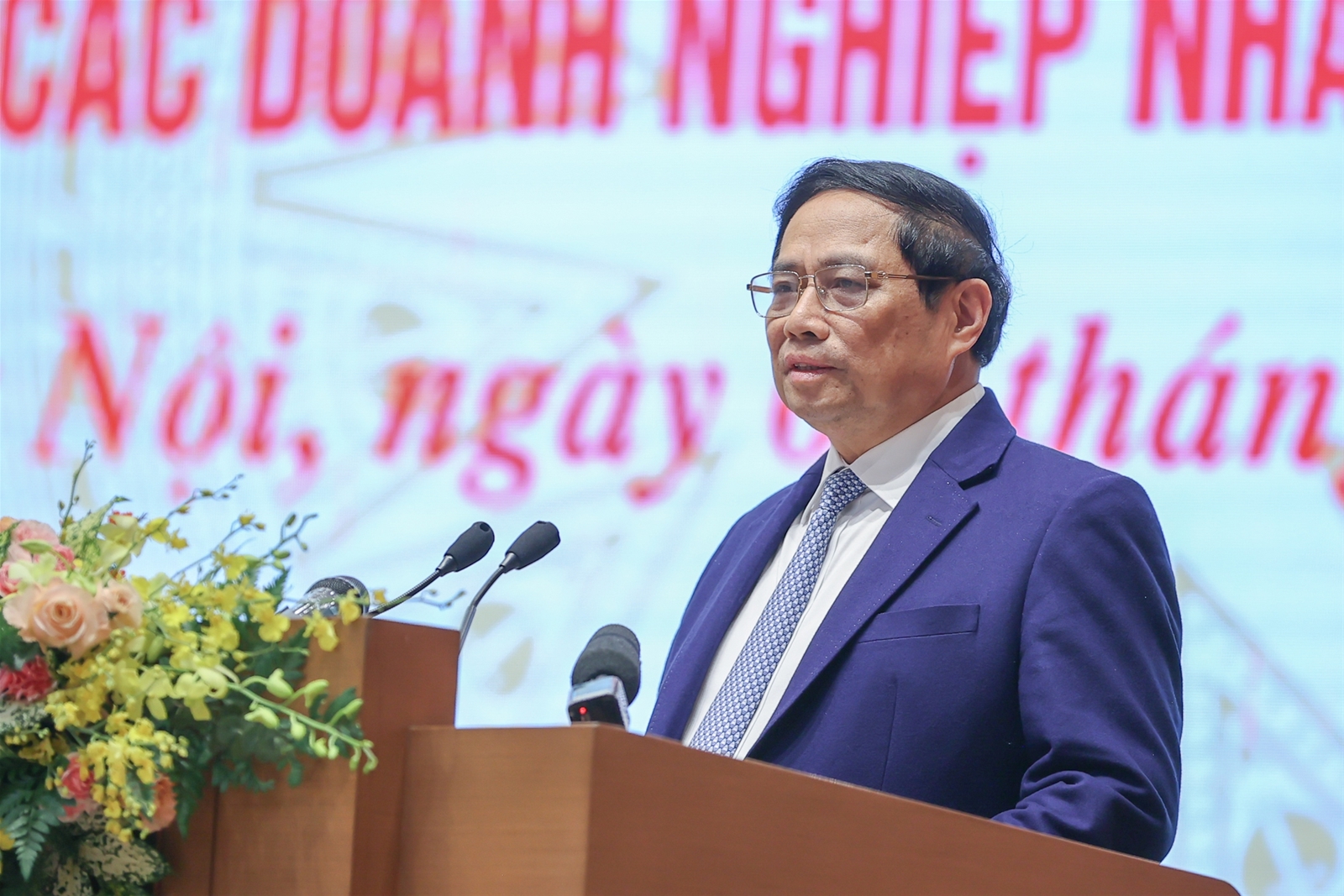 Thủ tướng: Doanh nghiệp nhà nước phải tiên phong, dẫn đầu trong đổi mới sáng tạo và các ngành mới nổi