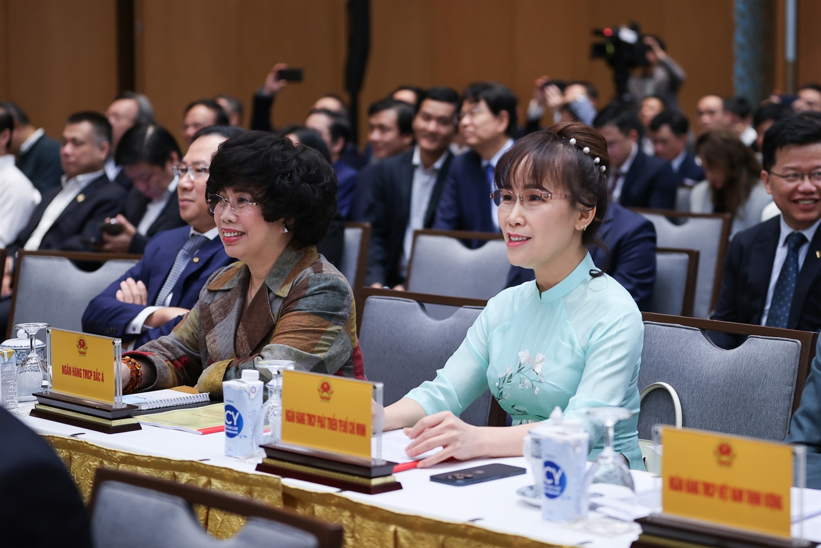 Thủ tướng yêu cầu '5 tăng', '5 giảm', '5 tăng tốc, bứt phá' với ngành ngân hàng- Ảnh 9.