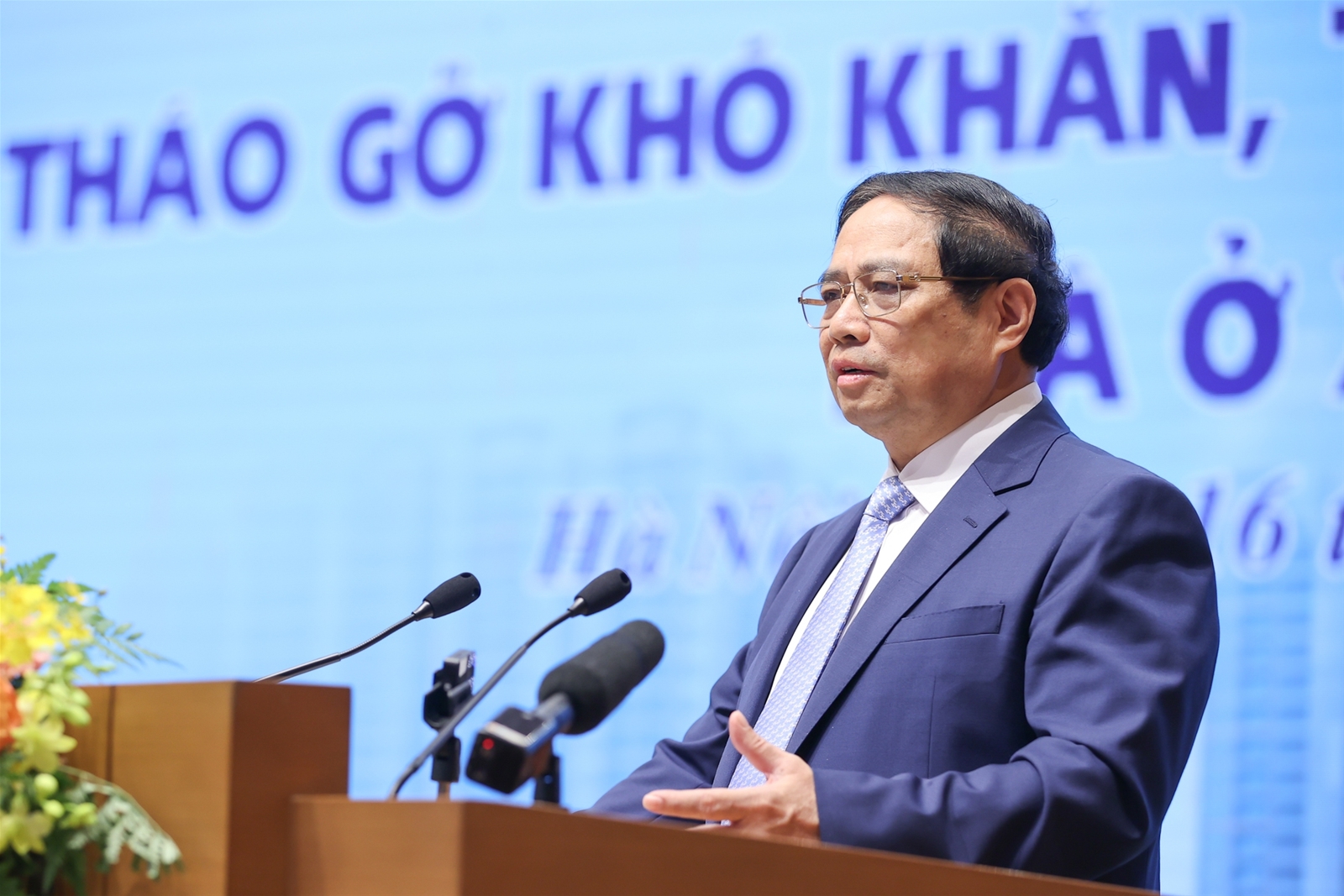 Thủ tướng Phạm Minh Chính: Các chủ thể đặt mình vào địa vị của những người chưa có chỗ ở để hành động- Ảnh 4.