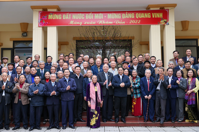 Thủ tướng Phạm Minh Chính: Tổ chức Tết vui tươi, an toàn, lành mạnh, tiết kiệm và tình nghĩa cho nhân dân