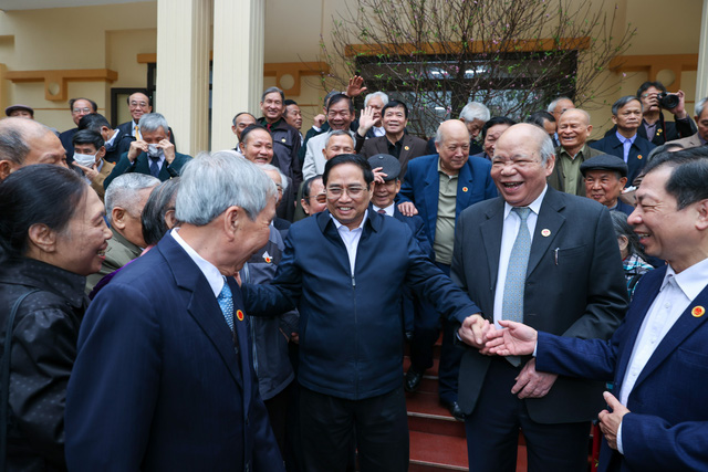 Thủ tướng Phạm Minh Chính: Tổ chức Tết vui tươi, an toàn, lành mạnh, tiết kiệm và tình nghĩa cho nhân dân