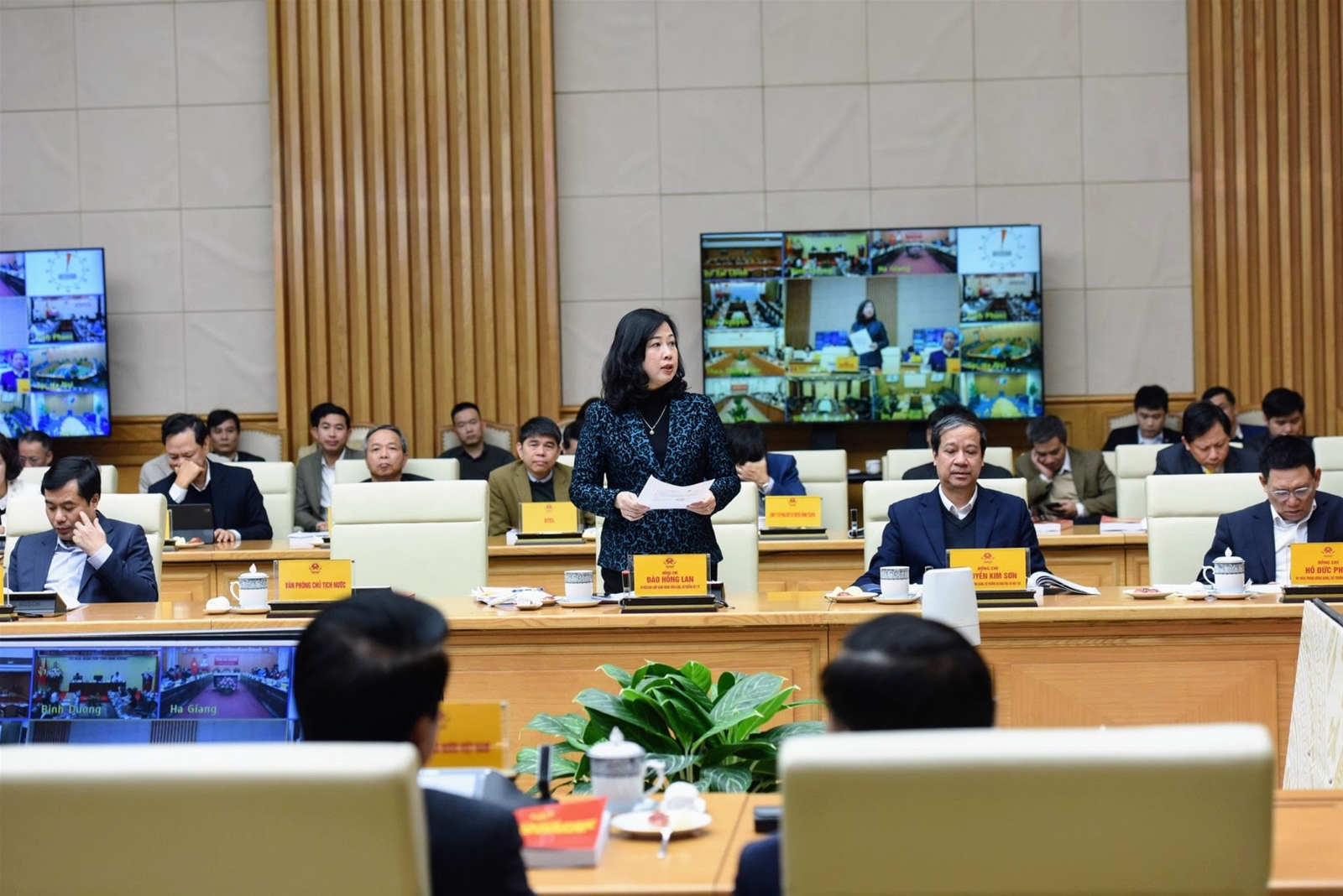 Thủ tướng: Việc làm lợi cho người dân, doanh nghiệp quyết định thành công của Đề án 06