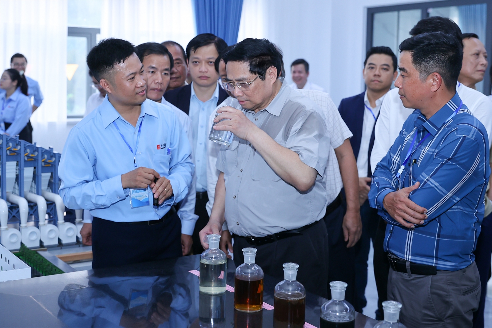 Thủ tướng khảo sát, dự lễ khởi công, khánh thành 4 dự án trọng điểm tại Thừa Thiên Huế