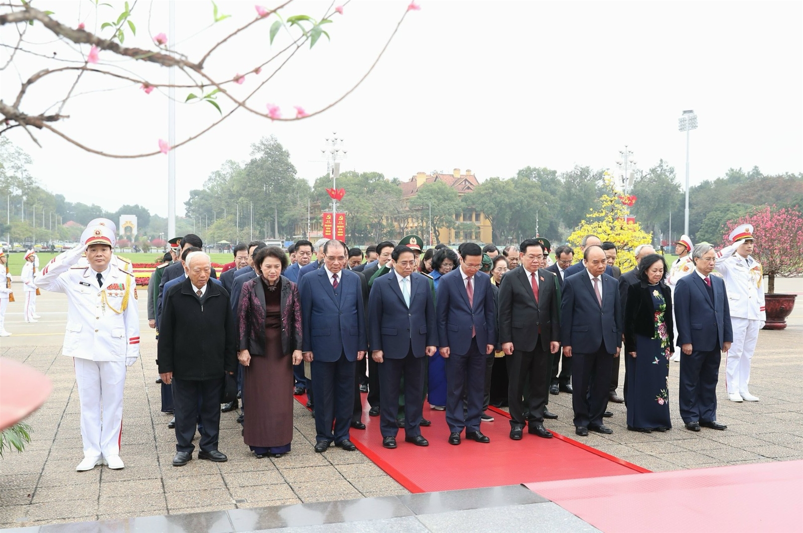 Lãnh đạo Đảng, Nhà nước vào Lăng viếng Chủ tịch Hồ Chí Minh nhân dịp Tết Nguyên đán 2024