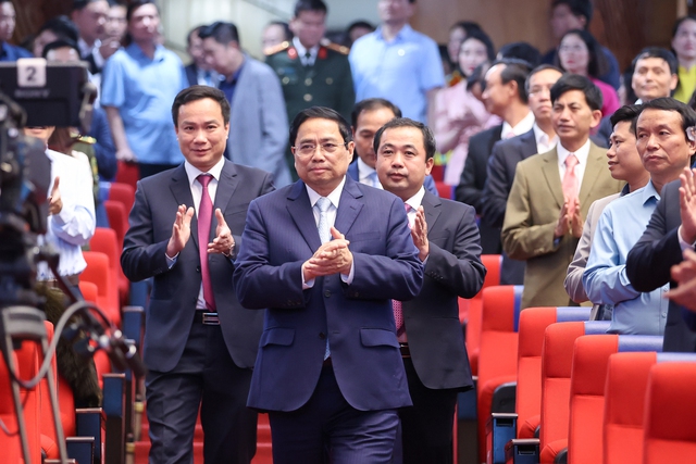 Tỉnh thứ 5 hoàn thành xây dựng nông thôn mới: Đẩy mạnh công nghiệp hóa, hiện đại hóa nông thôn