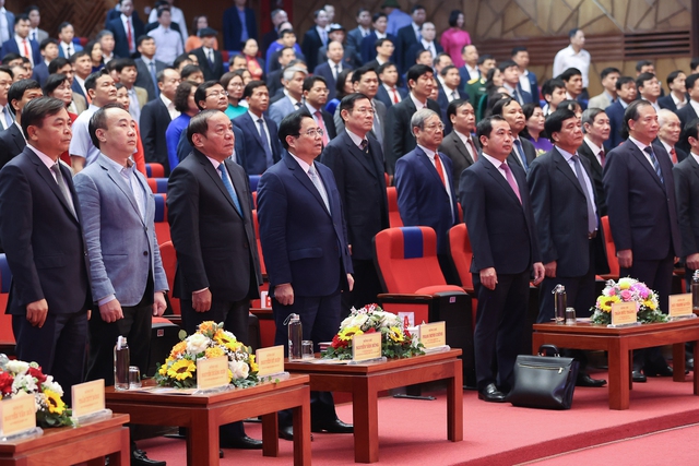 Tỉnh thứ 5 hoàn thành xây dựng nông thôn mới: Đẩy mạnh công nghiệp hóa, hiện đại hóa nông thôn