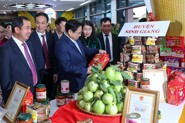 Tỉnh thứ 5 hoàn thành xây dựng nông thôn mới: Đẩy mạnh công nghiệp hóa, hiện đại hóa nông thôn