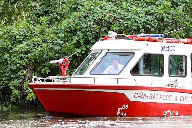 Thủ tướng khảo sát khu bảo tồn thiên nhiên độc đáo hàng đầu tại ĐBSCL