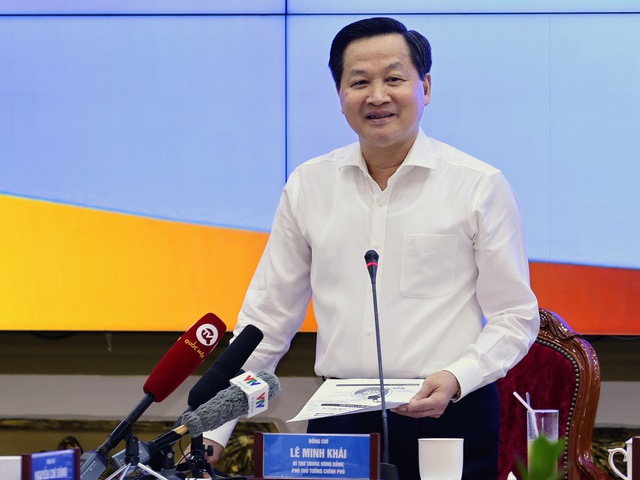 Xử lý 29 kiến nghị để TPHCM tháo gỡ khó khăn, vượt qua thách thức, tự tin vững bước đi lên