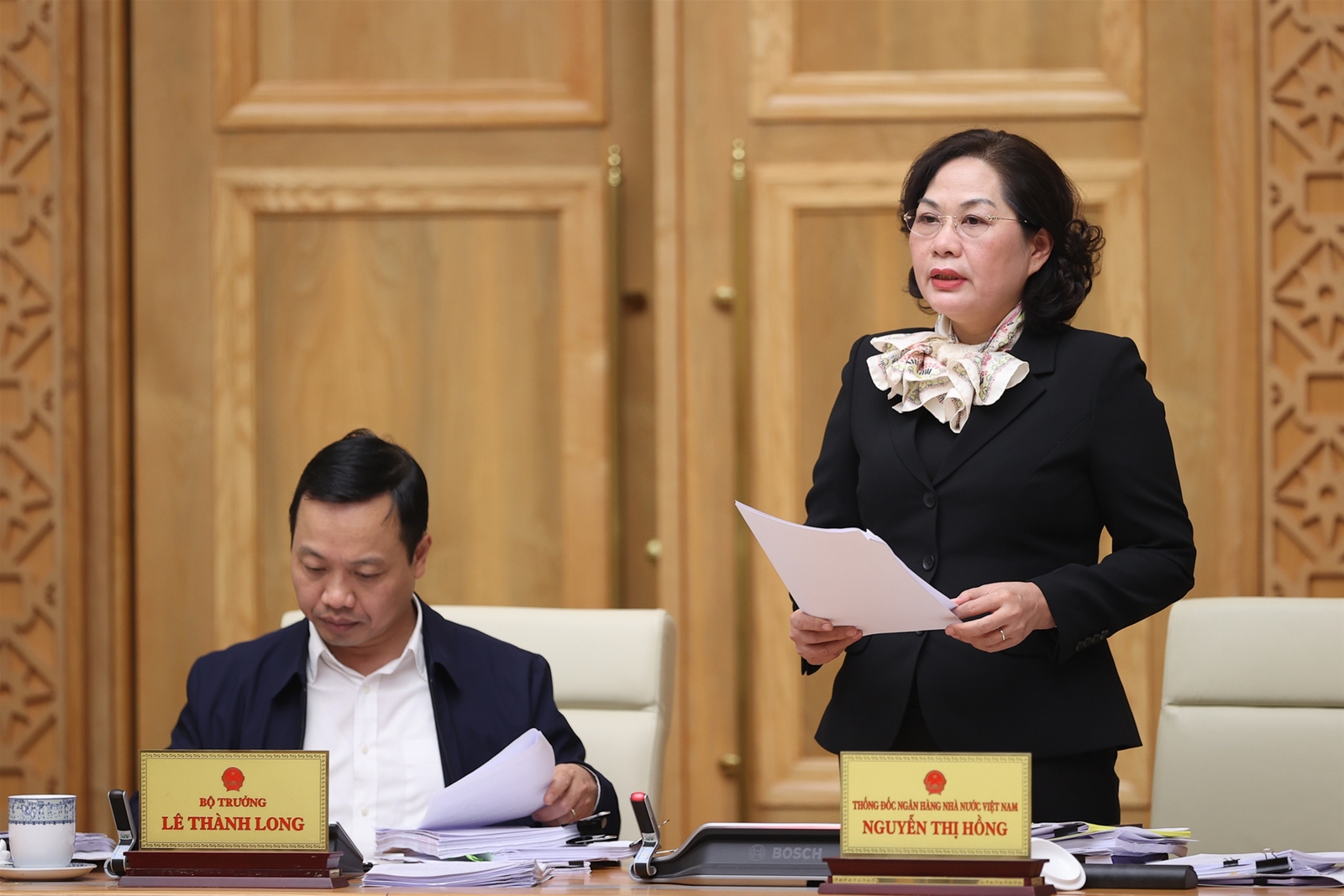 Thủ tướng: Tiếp tục đổi mới và đầu tư nhiều hơn nữa cho xây dựng pháp luật, hoàn thiện thể chế