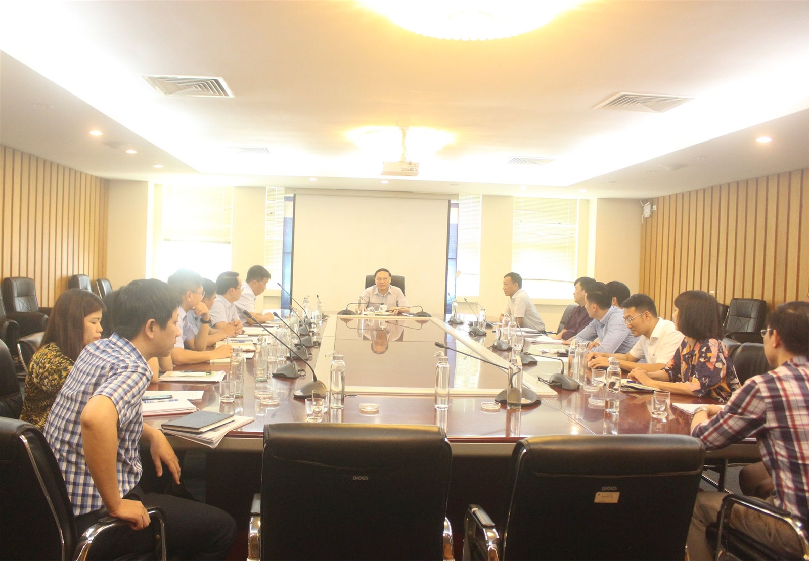 Hoàn thiện Quy hoạch tổng hợp Lưu vực sông Hồng - Thái Bình đến năm 2030, tầm nhìn đến năm 2050