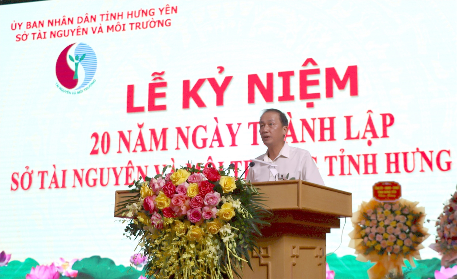 Thứ trưởng Nguyễn Thị Phương Hoa dự Lễ kỷ niệm 20 năm thành lập Sở TN&MT tỉnh Hưng Yên