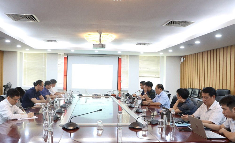 Khẩn trương hoàn thiện dự thảo Nghị định quy định chi tiết Luật Khoáng sản