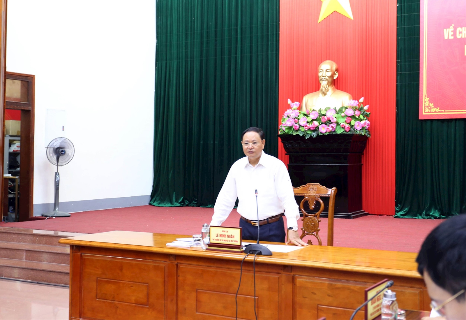 Bộ Tài nguyên và Môi trường làm việc với địa phương về chỉ tiêu sử dụng đất quốc gia