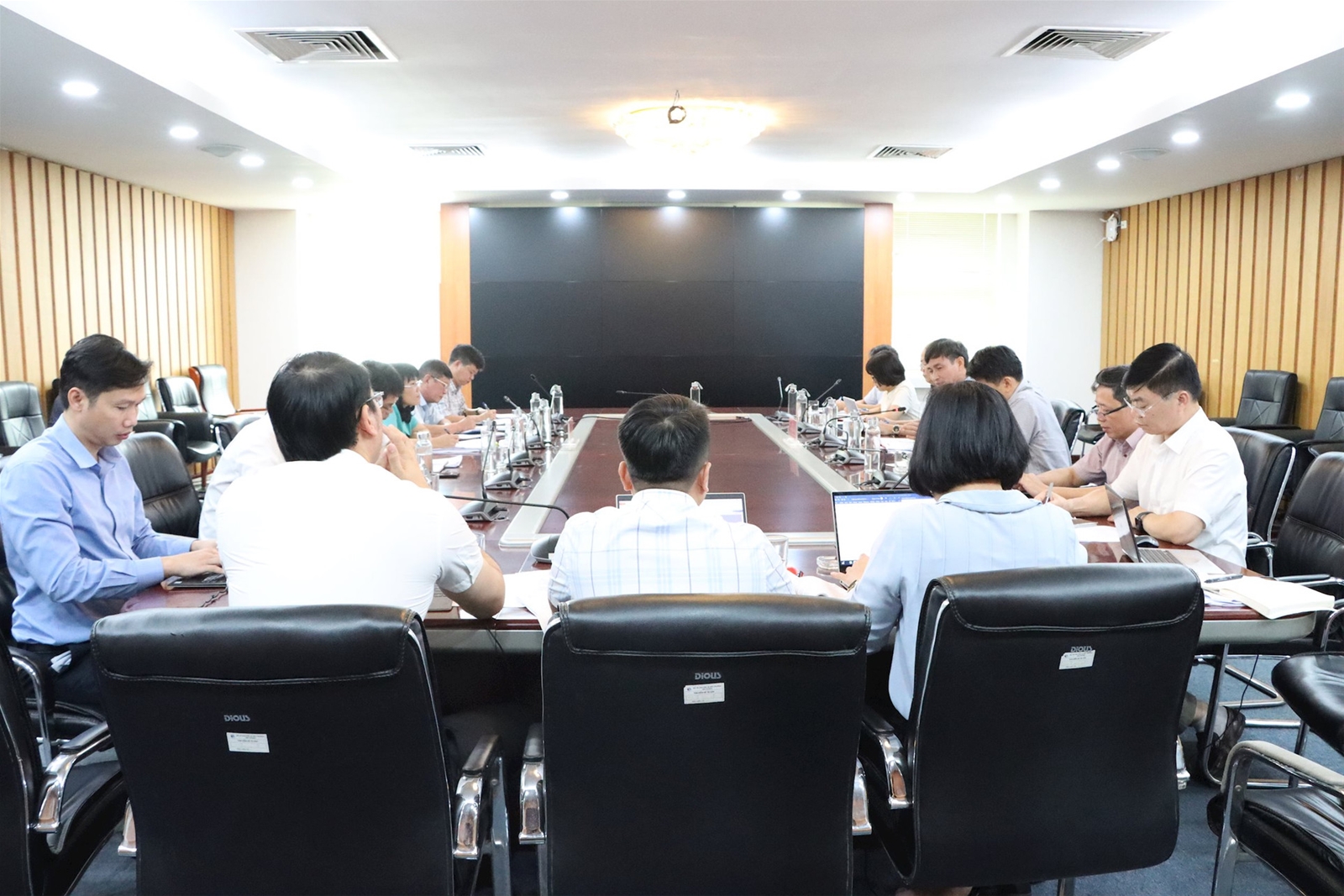 Bộ TN&MT làm việc với UBND tỉnh Phú Yên gỡ vướng trong quản lý khoáng sản