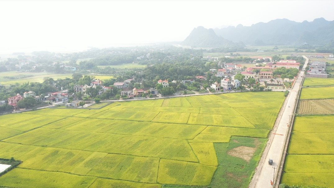 Đoàn ĐBQH tỉnh Ninh Bình khảo sát thi hành Luật Đất đai 2013