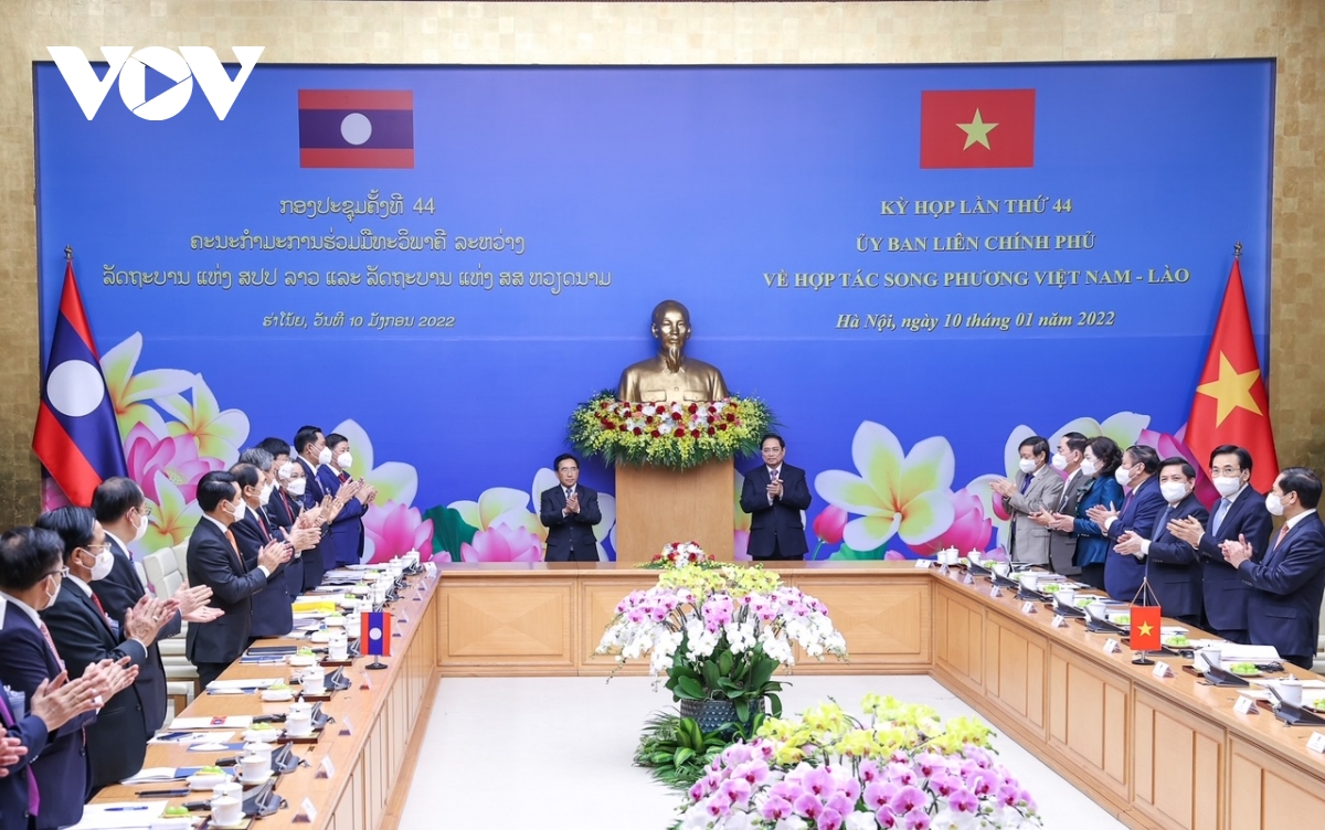 Thủ tướng Việt Nam và Lào chù trì Kỳ họp Ủy ban Liên Chính phủ về hợp tác song phương