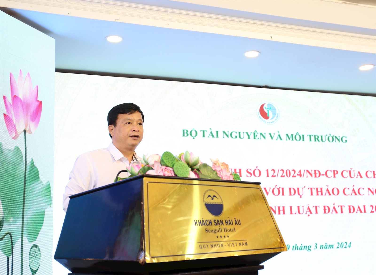 Tiếp tục lấy ý kiến hoàn thiện các Nghị định hướng dẫn thi hành Luật Đất đai