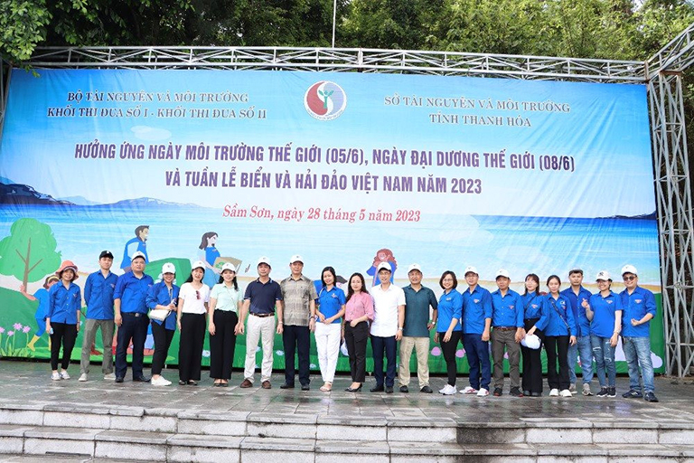 Khối thi đua số I và II Bộ TN&MT hưởng ứng Ngày Môi trường Thế giới và Ngày Đại dương Thế giới