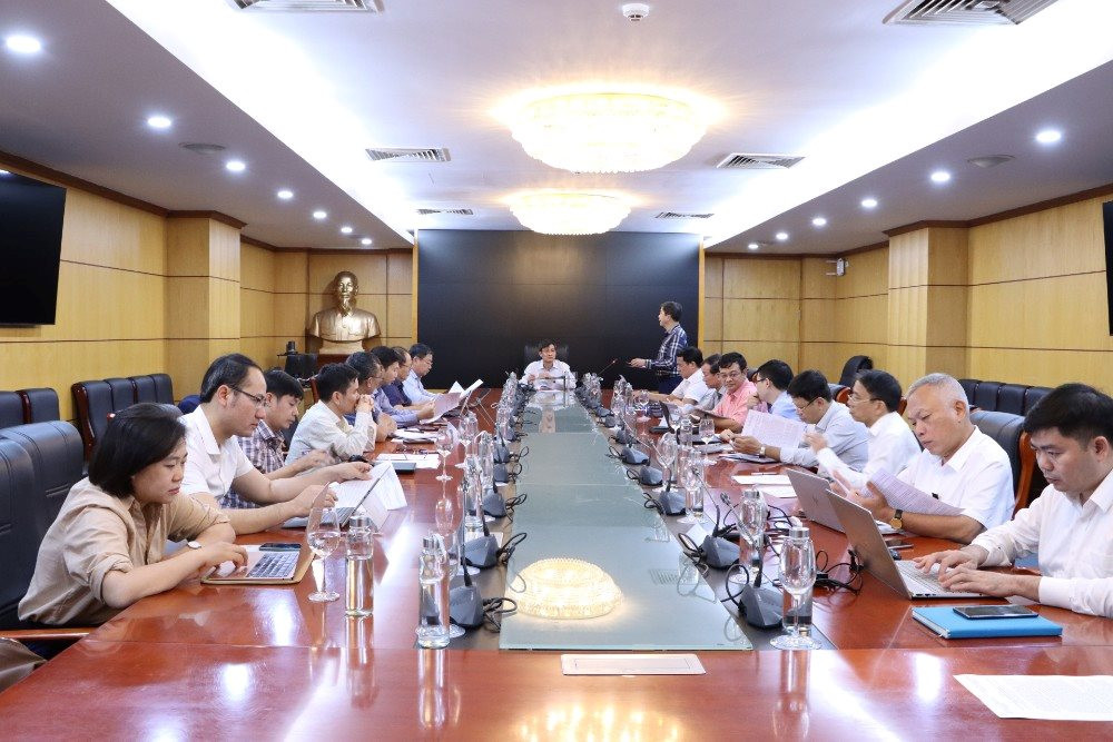 Đề xuất sửa đổi, bổ sung nội dung xử phạt vi phạm hành chính trong lĩnh vực tài nguyên nước và khoáng sản