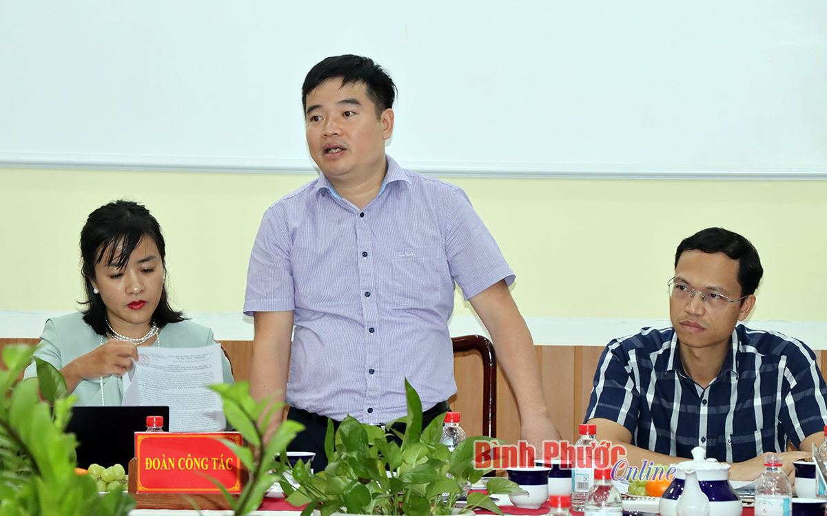 Khảo sát, làm việc với Ban Quản lý khu kinh tế về công tác bảo vệ môi trường