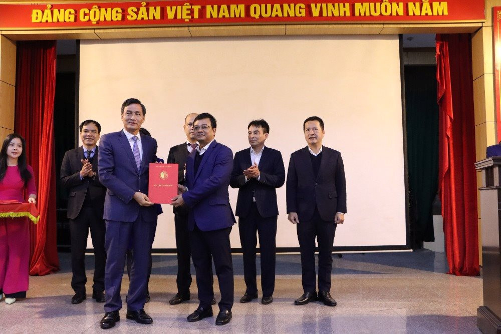Bộ TN&MT trao Quyết định bổ nhiệm lãnh đạo Cục Địa chất Việt Nam và Cục Khoáng sản Việt Nam