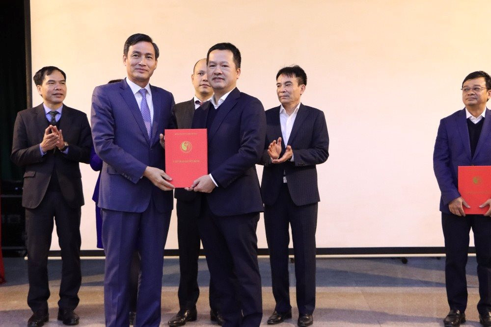 Bộ TN&MT trao Quyết định bổ nhiệm lãnh đạo Cục Địa chất Việt Nam và Cục Khoáng sản Việt Nam