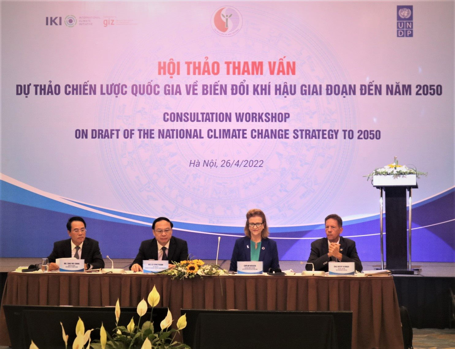 Bộ TN&MT tham vấn xây dựng Chiến lược quốc gia về biến đổi khí hậu đến năm 2050