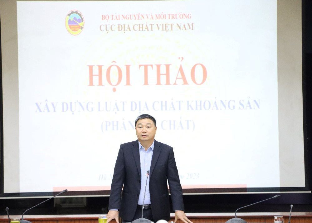 Nhiều ý kiến góp ý vào dự án Luật Địa chất và Khoáng sản