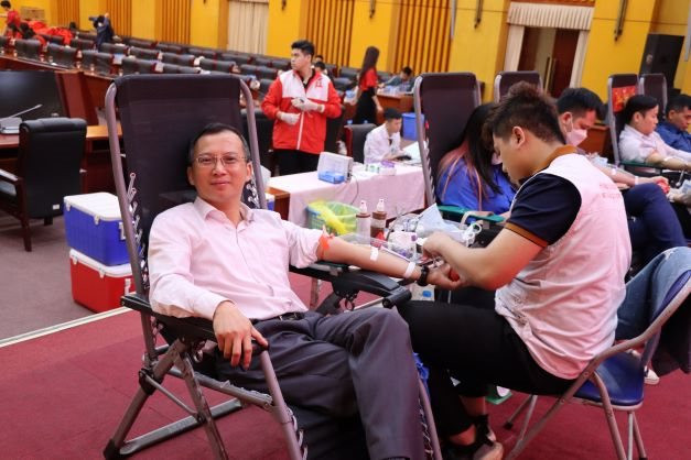Lan tỏa Chương trình “Giọt máu hồng tài nguyên và môi trường”