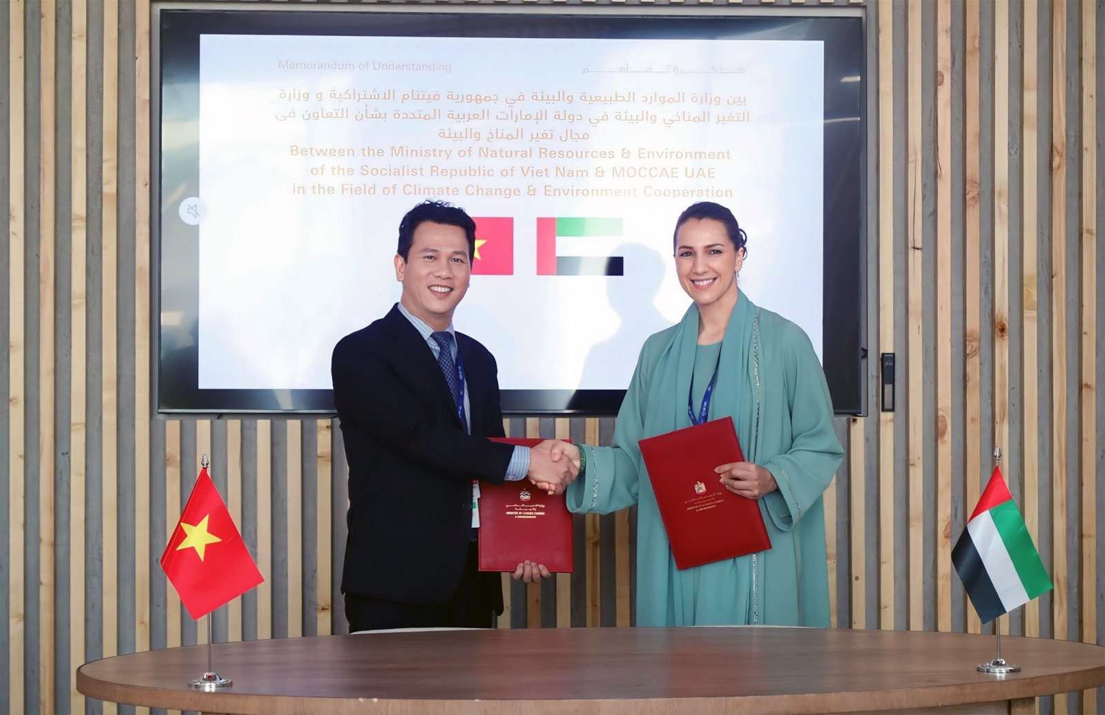 Tăng cường hợp tác về ứng phó với biến đổi khí hậu và môi trường giữa Việt Nam và UAE