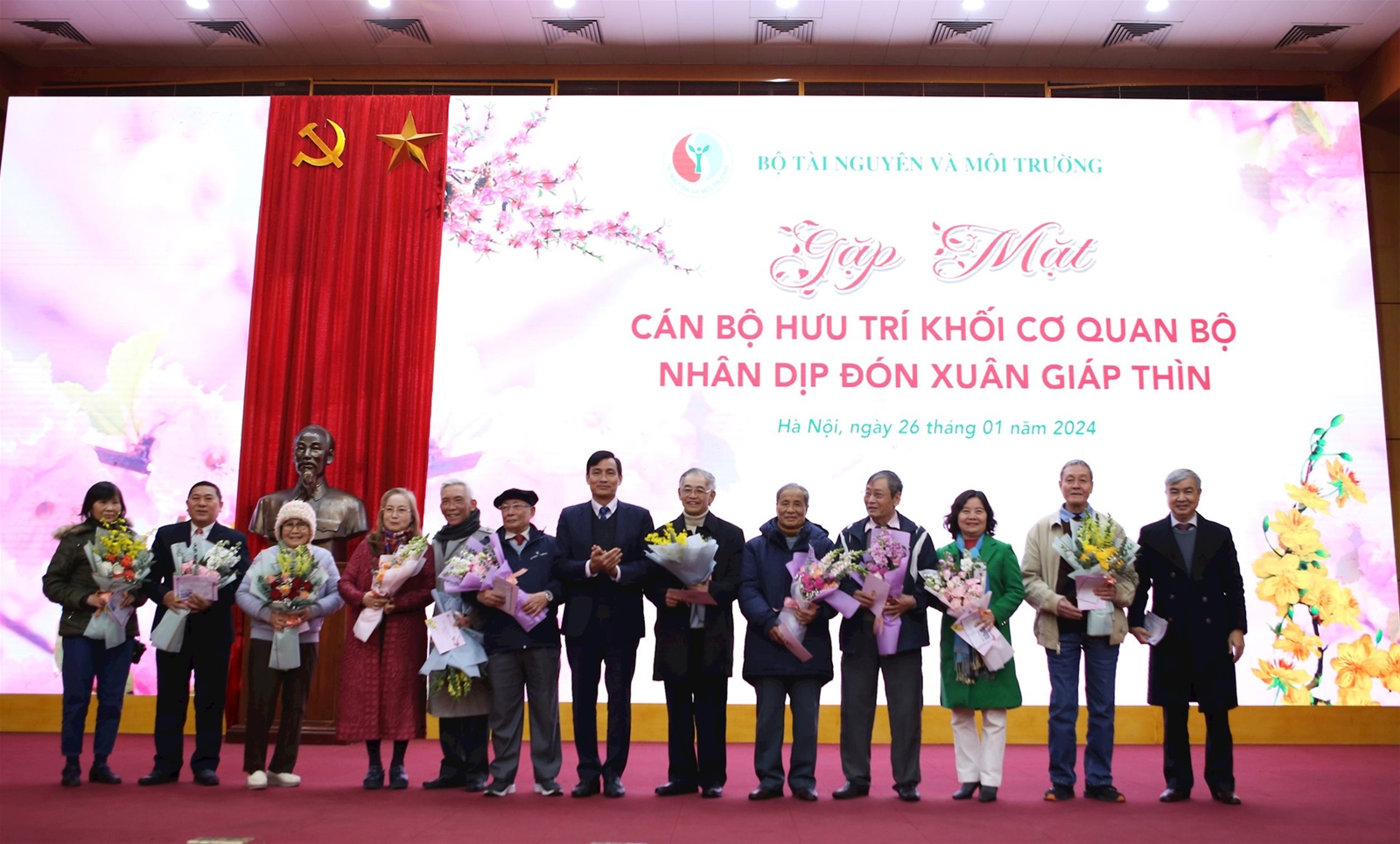 Gặp mặt cán bộ hưu trí Khối cơ quan Bộ TN&MT xuân Giáp Thìn 2024