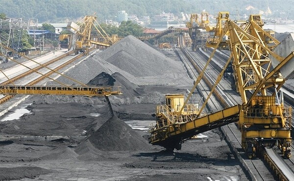 Đổi mới cơ chế chính sách tài chính trong lĩnh vực khai khoáng