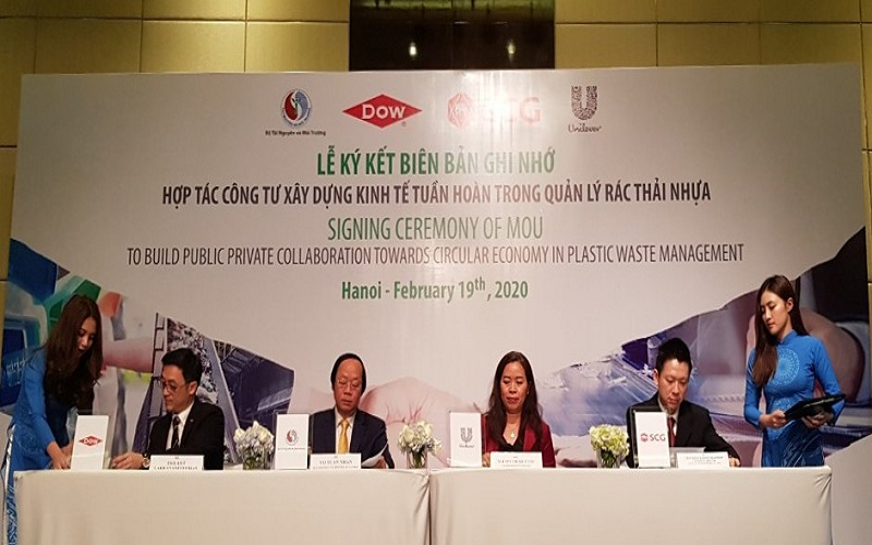 Gỡ khó để thúc đẩy thu gom, tái chế chất thải