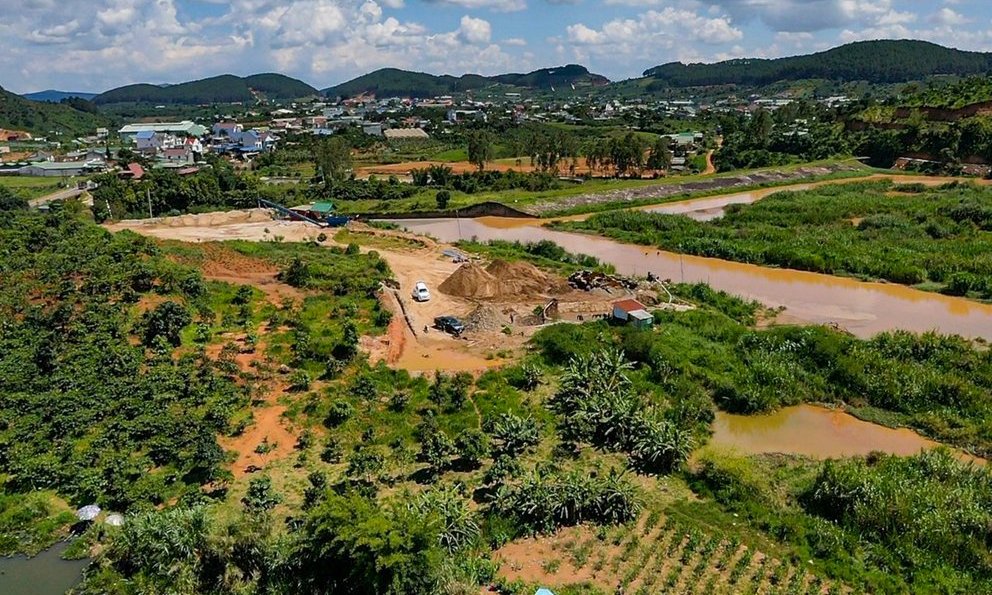 Lâm Đồng: Vi phạm trong khai thác khoáng sản, doanh nghiệp bị phạt 164 triệu đồng