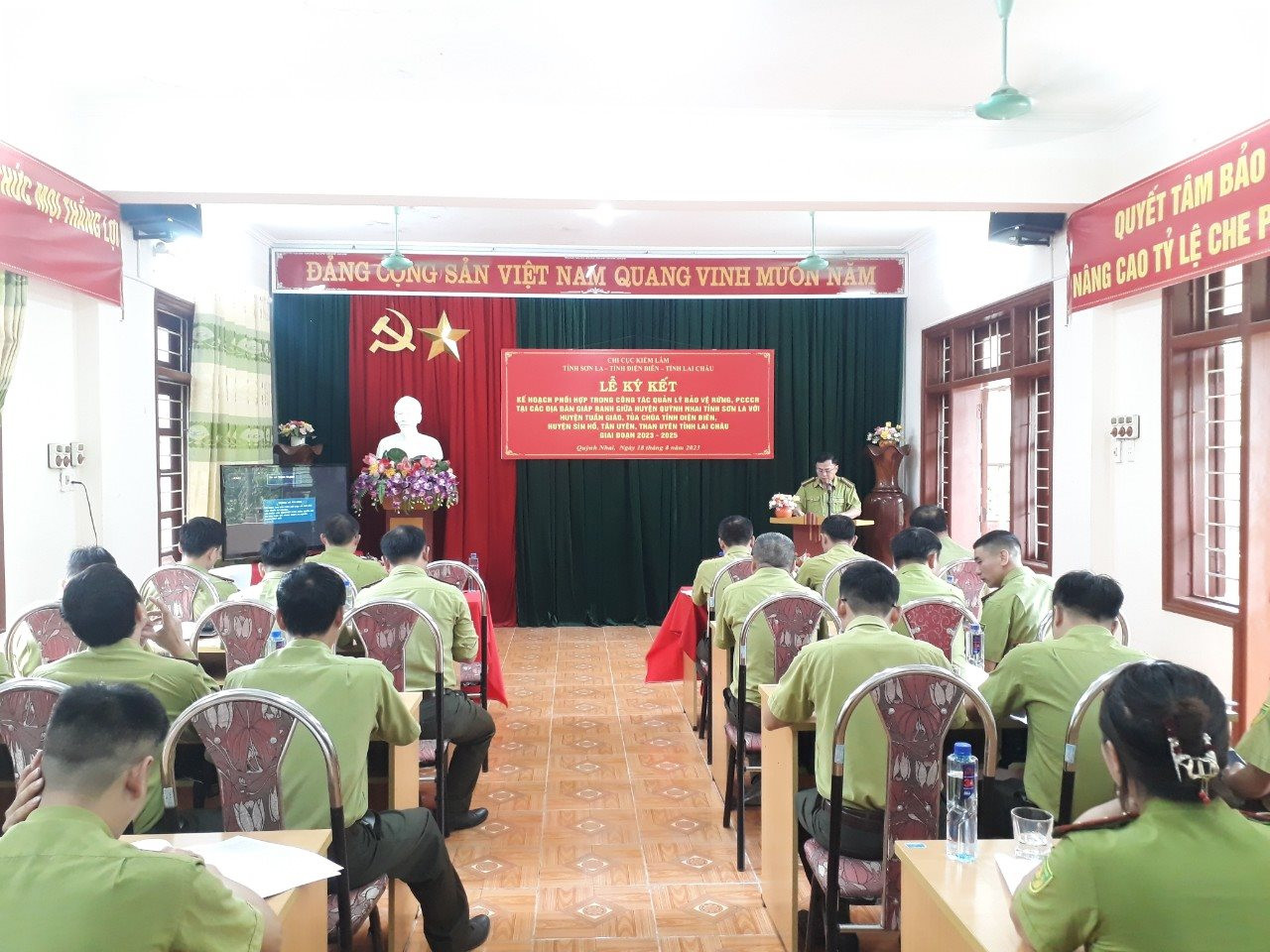 Sơn La: Ký kết phối hợp quản lý bảo vệ rừng khu vực giáp ranh