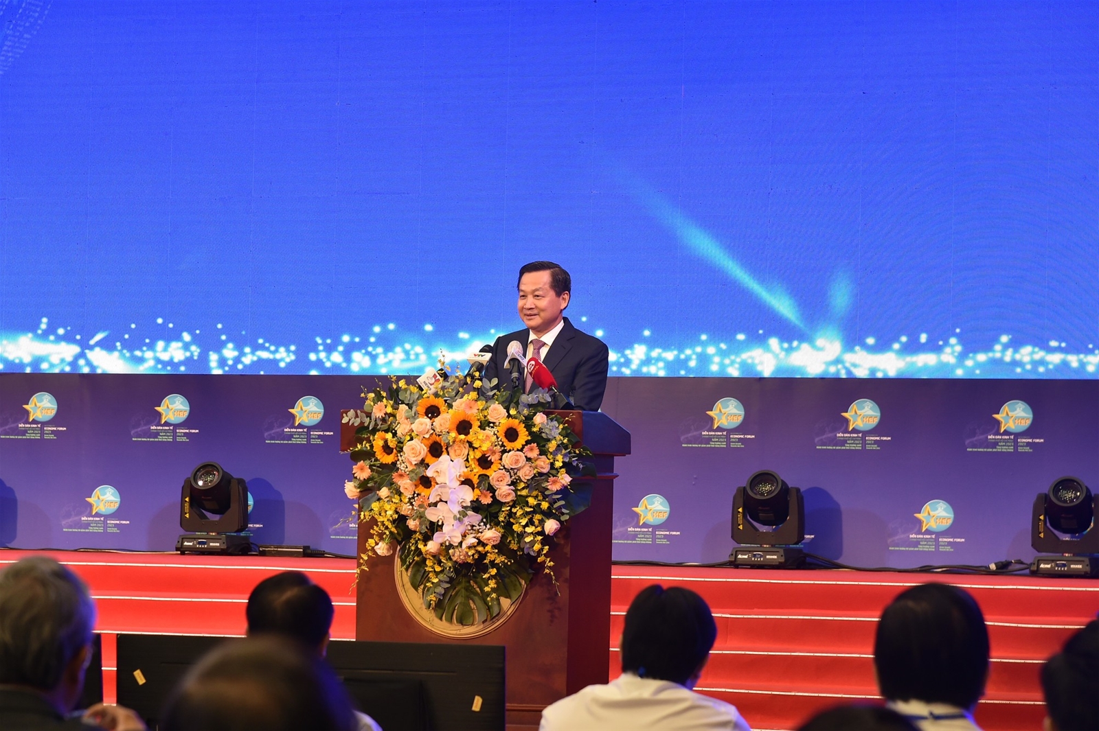 Chuyển hướng và tạo động lực mới cho nền kinh tế TPHCM phát triển theo hướng xanh, bền vững