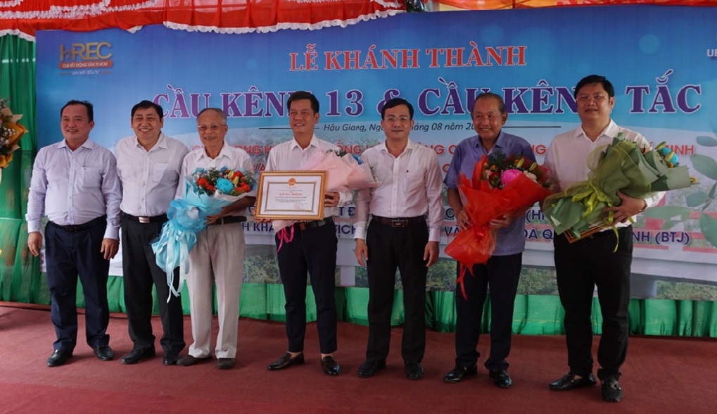 Câu lạc bộ Bất động sản TP. Hồ Chí Minh khánh thành 2 cây cầu dân sinh tại huyện Long Mỹ, Hậu Giang