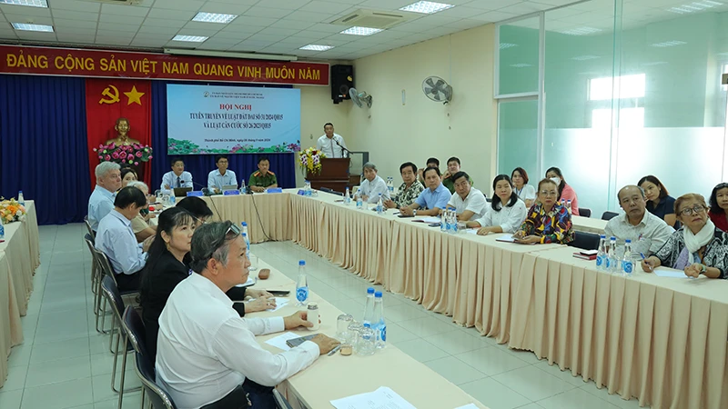 Thông tin về Luật Đất đai 2024, Luật Căn cước đến người Việt Nam ở nước ngoài