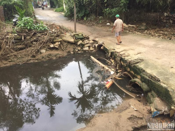 Cần sớm khắc phục sự cố nước rỉ rác tràn ra môi trường tại bãi rác lớn nhất Đà Nẵng