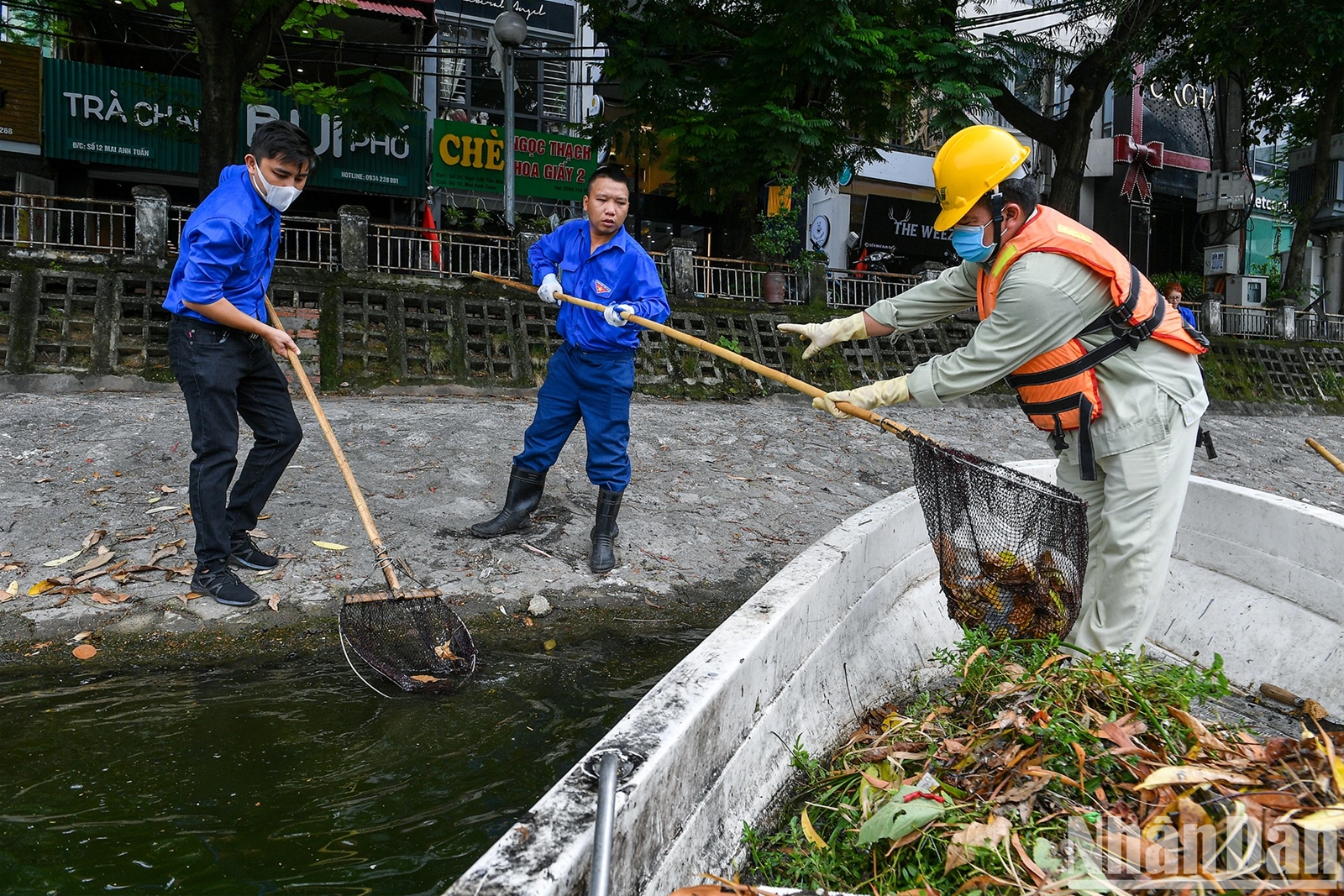 Thầm lặng giữ sạch những 