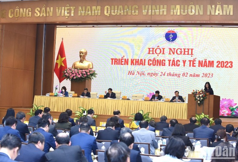 Thủ tướng Phạm Minh Chính dự Hội nghị triển khai công tác y tế năm 2023