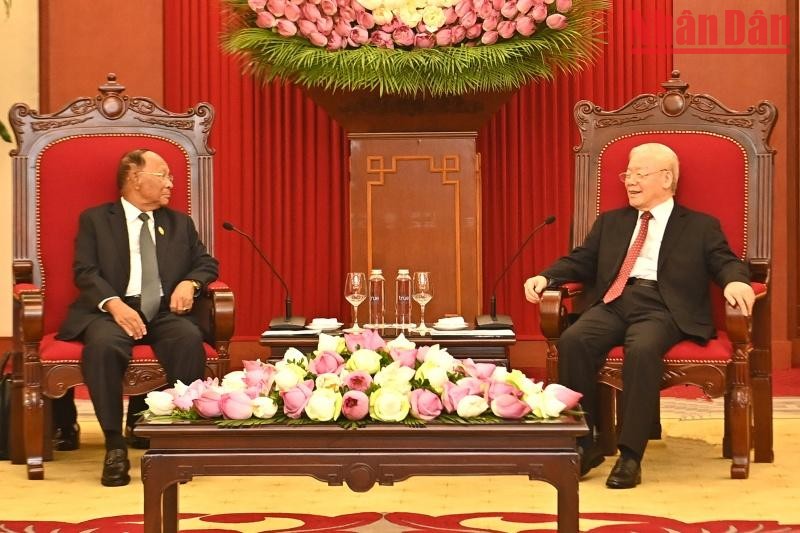 Tổng Bí thư Nguyễn Phú Trọng tiếp Chủ tịch Quốc hội Vương quốc Campuchia Samdech Heng Samrin