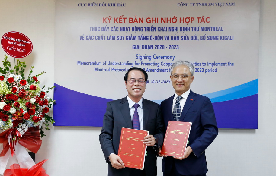 Thực hiện Nghị định thư Montreal, nội luật hóa các cam kết bảo vệ tầng ô-dôn, giảm thiểu biến đổi khí hậu
