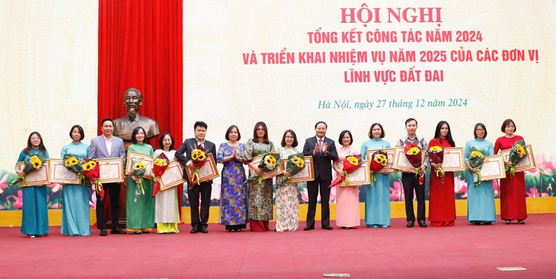 Ngành quản lý đất đai - một năm của những nỗ lực, quyết tâm