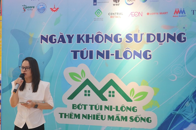 Phát động Ngày Không sử dụng túi ni-lông